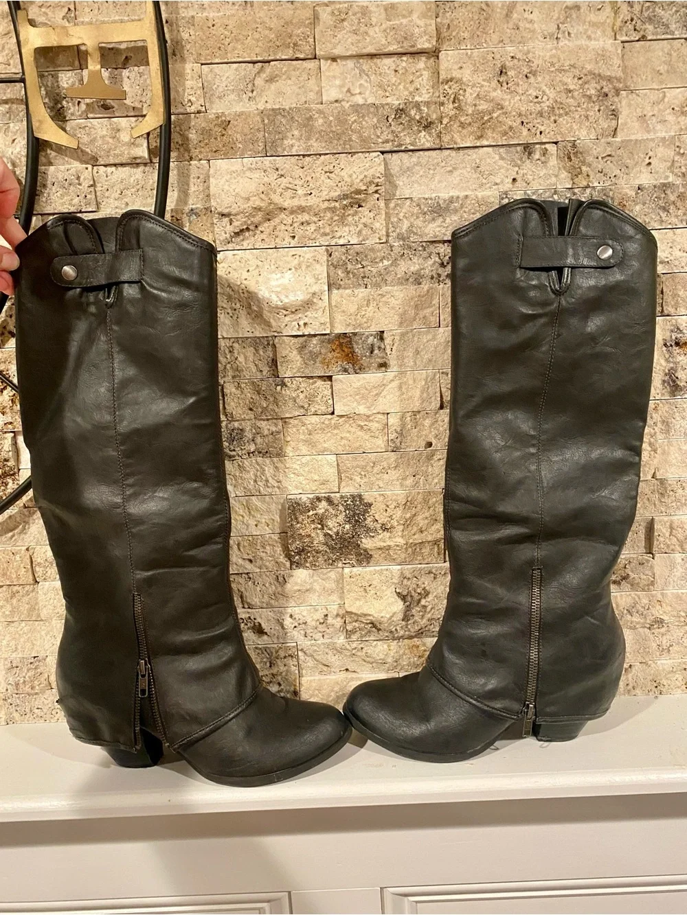 Fergus Women’s Tall Black Knee-High Riding Boots, Slouchy, size 9